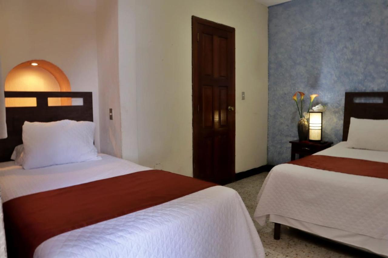 Hotel Posada San Miguel Antigua ภายนอก รูปภาพ