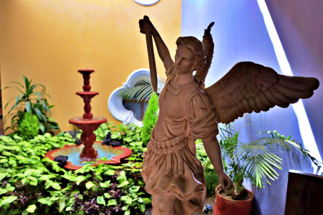 Hotel Posada San Miguel Antigua ภายนอก รูปภาพ