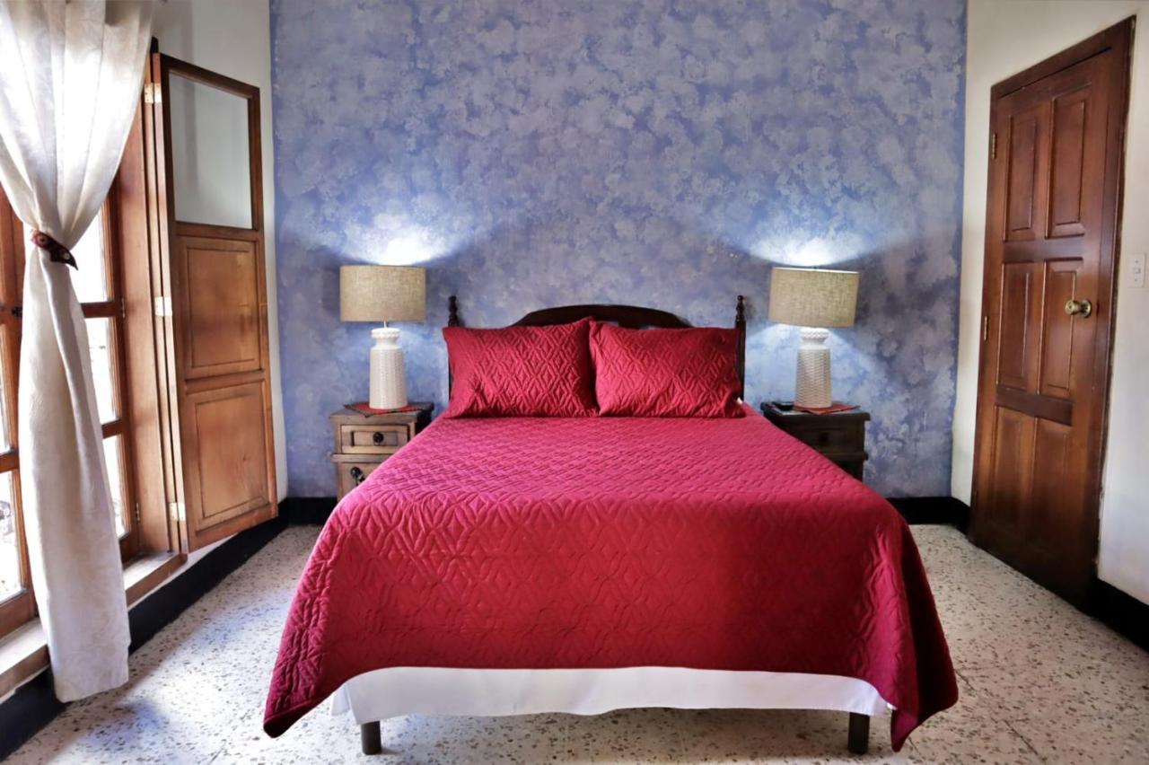 Hotel Posada San Miguel Antigua ภายนอก รูปภาพ
