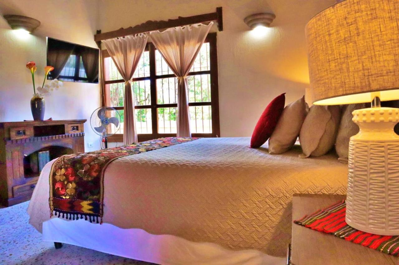 Hotel Posada San Miguel Antigua ภายนอก รูปภาพ